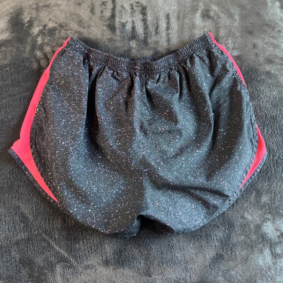 Nike Dri Fit Running Shorts Kids Medium Black Pink Speckled Athletic - Picture 1 of 7